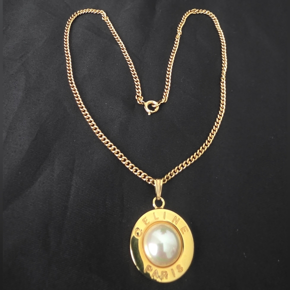Auth CELINE PEARL Gold Necklace - Picture 6 of 7